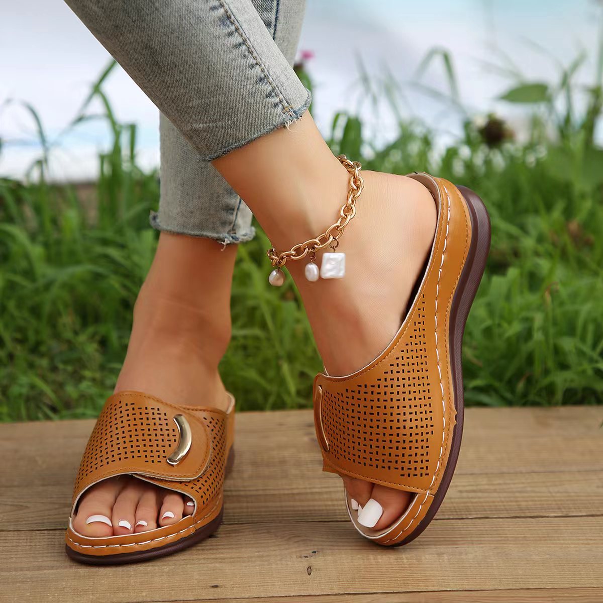 Summer New Wedge Retro Slippers For Women