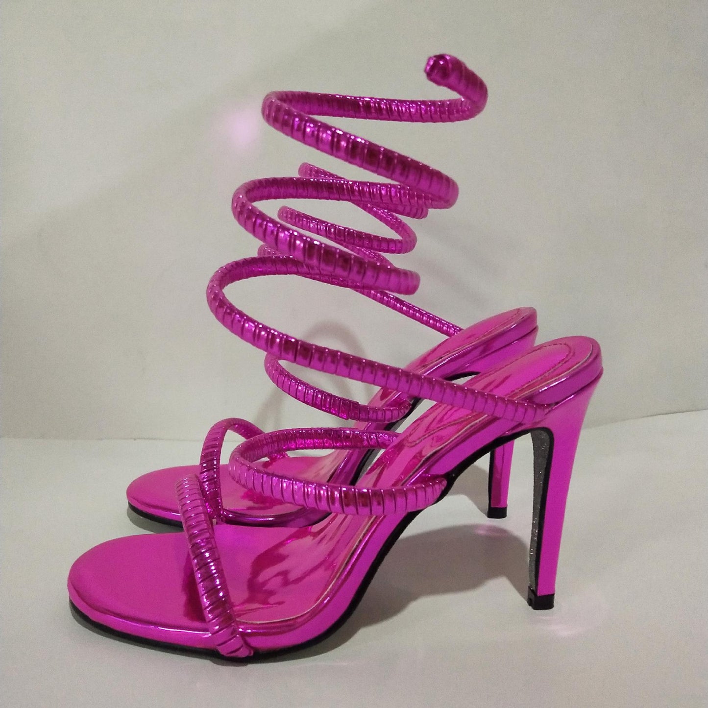 Women's Snake-shaped Fashion Plus Size Sandals